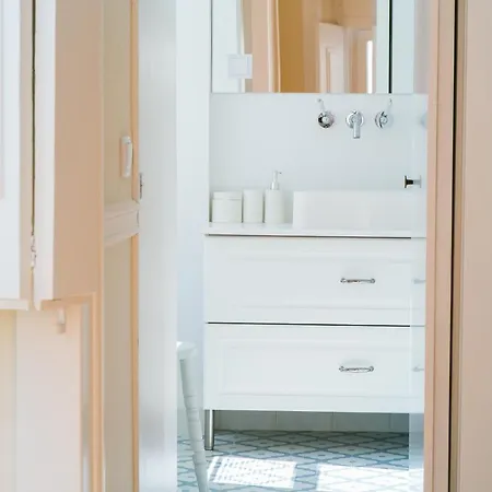 Daire Chiado Deluxe Gem 4bdr Amazing Lisboa