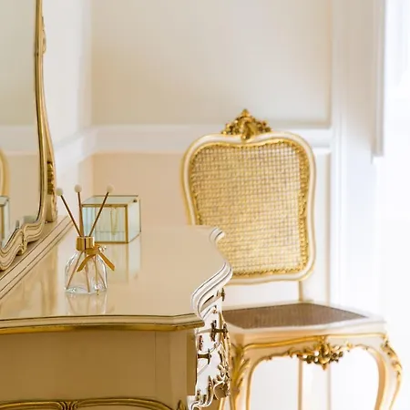 Daire Chiado Deluxe Gem 4bdr Amazing Lisboa