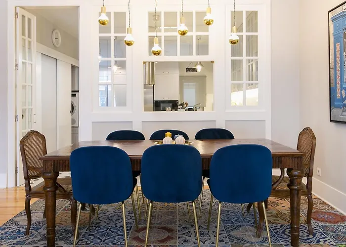 Chiado Deluxe Gem 4bdr Amazing Apartman Lisboa