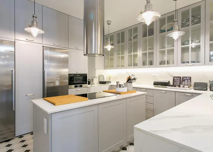 Chiado Deluxe Gem 4bdr Amazing Apartman *