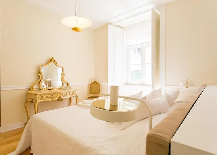 Chiado Deluxe Gem 4bdr Amazing