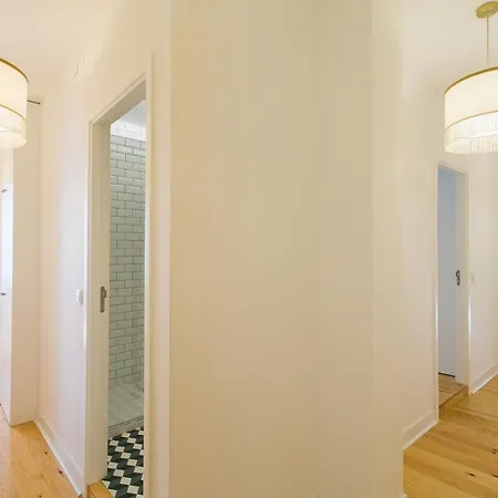 Chiado Deluxe Gem 4bdr Amazing Apartamento *