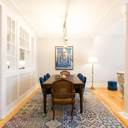 Chiado Deluxe Gem 4bdr Amazing リスボン