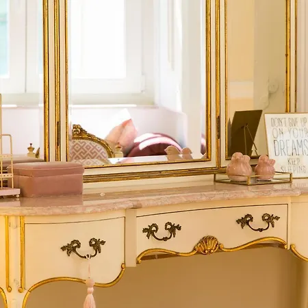 Apartamento Chiado Deluxe Gem 4bdr Amazing