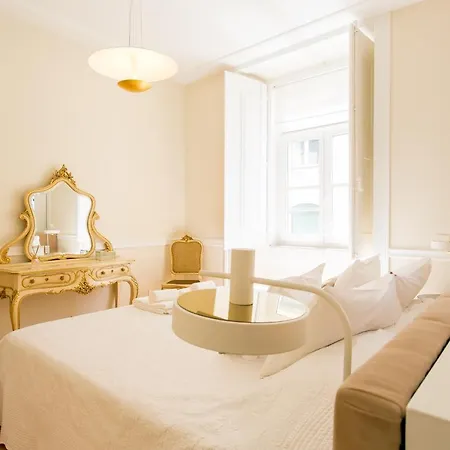 Chiado Deluxe Gem 4bdr Amazing